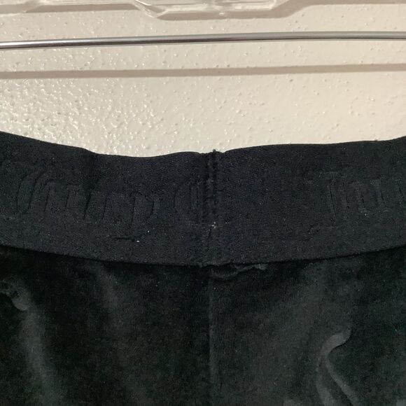 Juicy Couture Y2K Style McBling Black Graphic Logo Velour Pajama Shorts Large - Picture 11 of 12